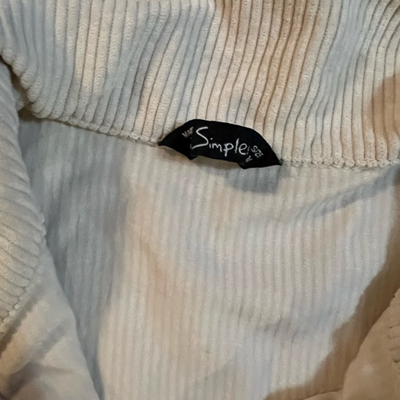 Simple Crop Jacket - Picture 2 of 4